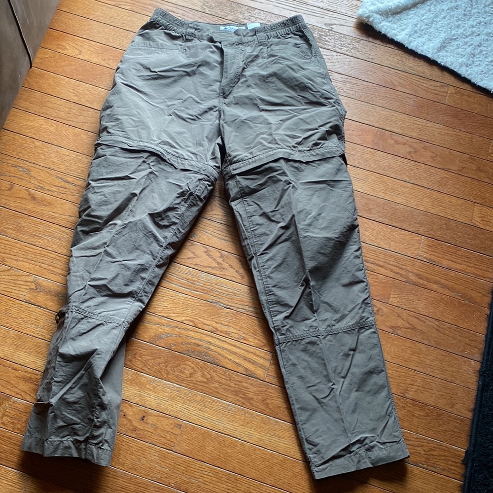 Columbia Zip Off Hiking to shorts 10R